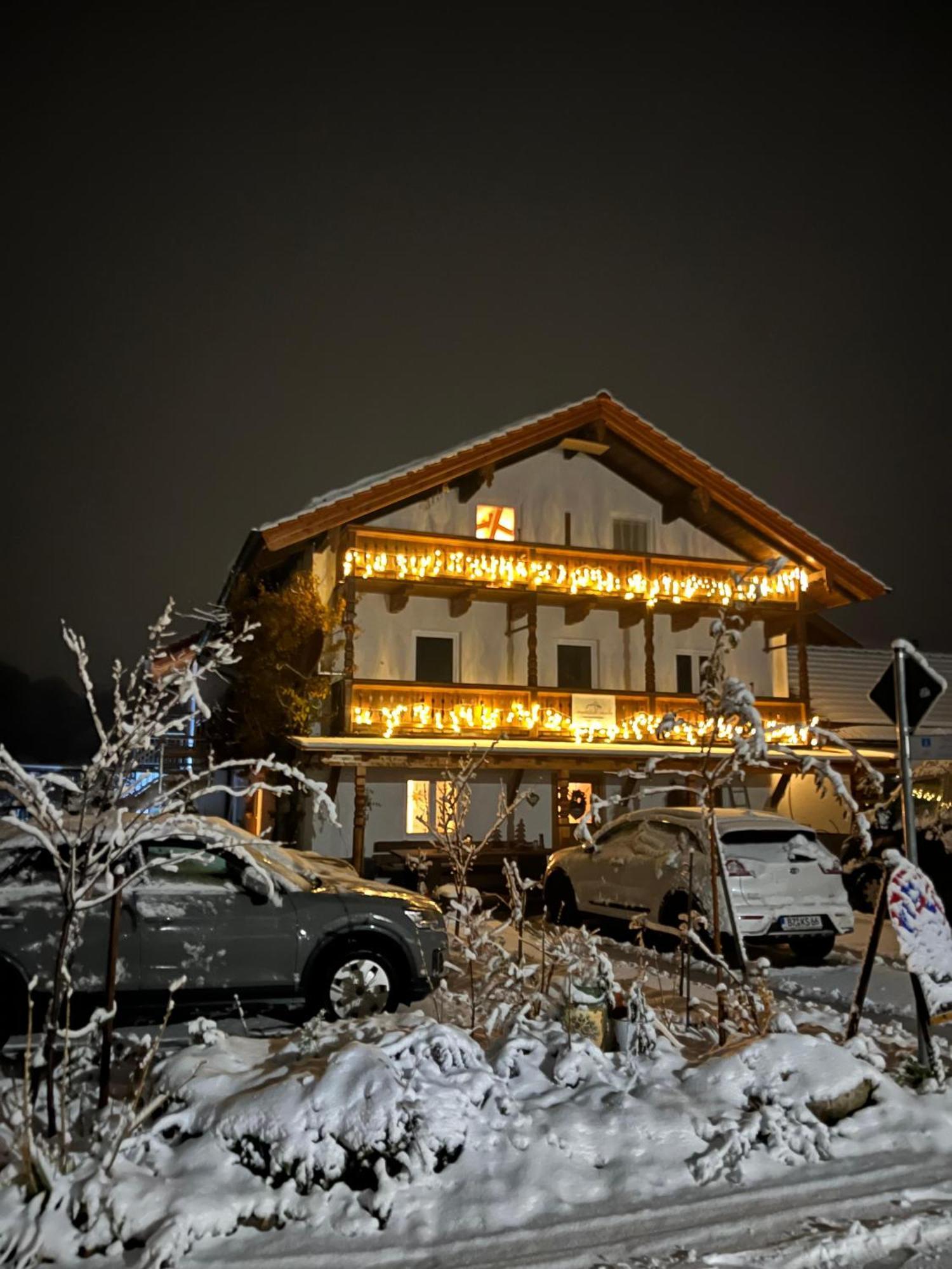 Ihre Ferienwohnung Bayrisch Mehr... Gstadt am Chiemsee Dış mekan fotoğraf